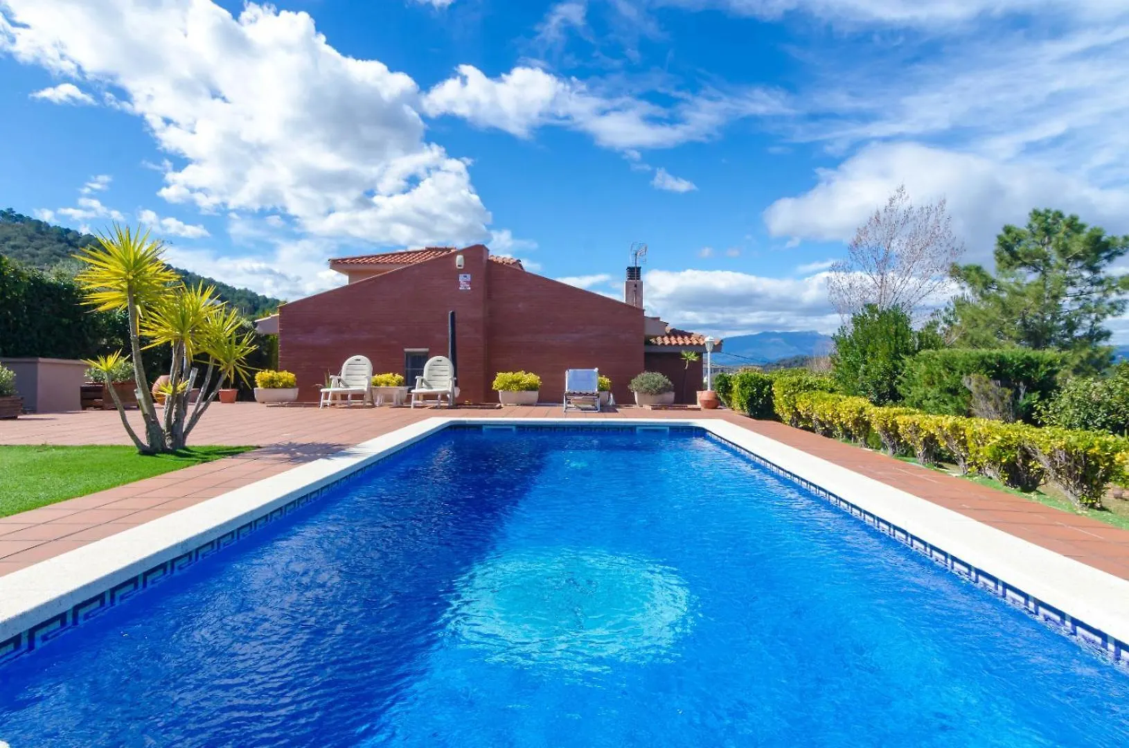 Club Villamar - Maria Magdalena Massanet De La Selva Villa