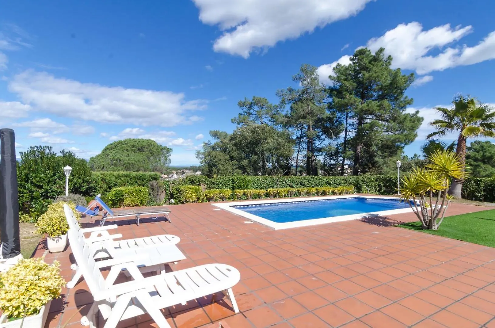 Club Villamar - Maria Magdalena Massanet De La Selva Spain